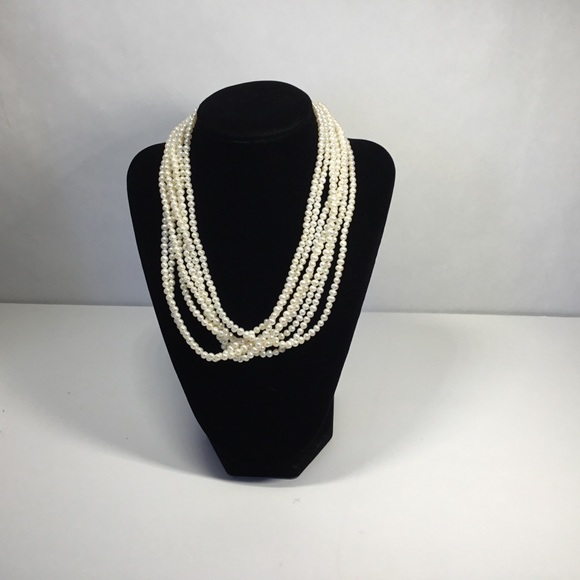 7 Strand Twisted Pearl Necklace 14 KT gold Clasp - Picture 3 of 8